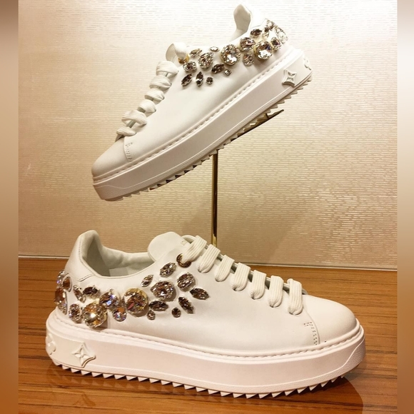 Louis Vuitton Swarovski Time Out size 36.5 - Picture 2 of 10